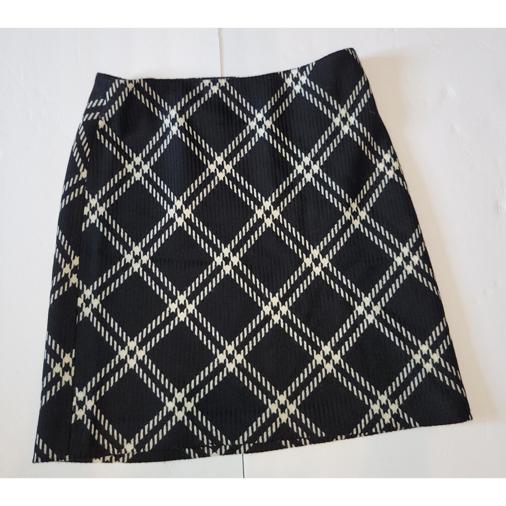 Ann Taylor Women’s Sz 8 Black Ivory Plaid 100% Wool A-Line Skirt Preppy